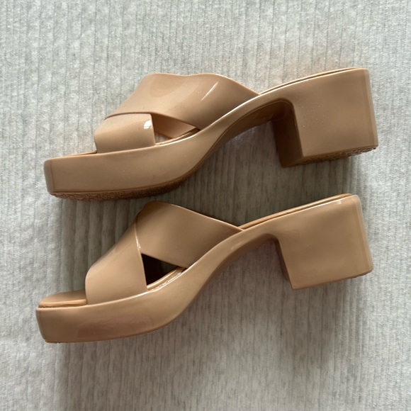 NWOT: Jeffrey Campbell Bubblegum Platform Sandal (Size 11) - Picture 3 of 8